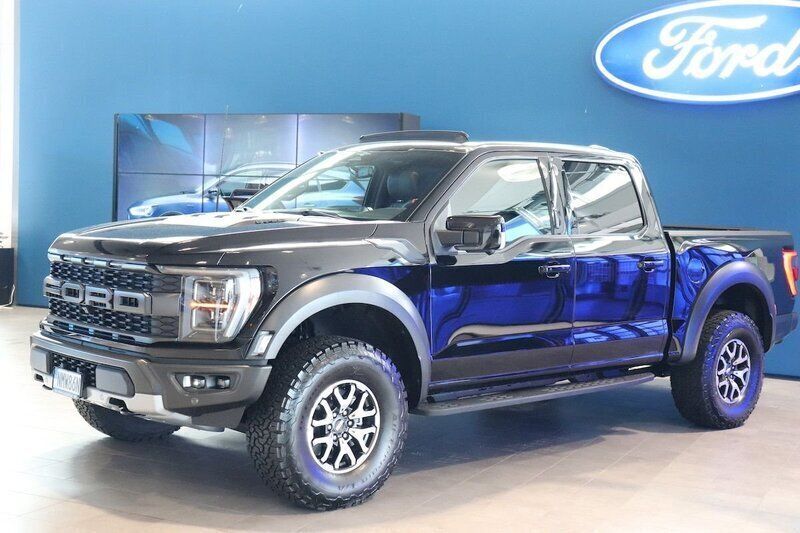Svart (black) Begagnad 2023 Ford F-150 Raptor Pickup | 1 243 750 kr (Lite dyr) - Bild 1/4