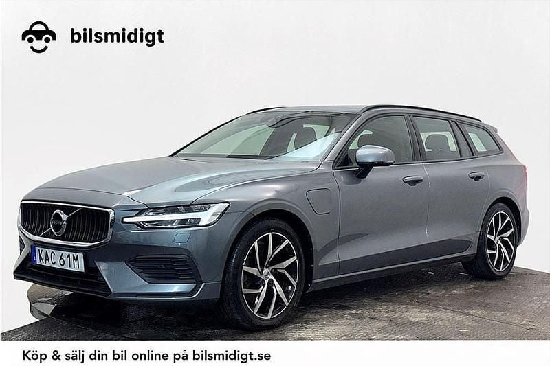 Grå Begagnad 2020 Volvo V60 Kombi | 264 800 kr (Superpris) - Bild 1/3