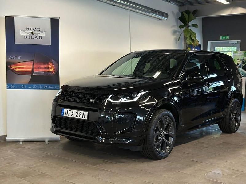 Svart metallic Begagnad 2021 Land Rover Discovery 5 R-Dynamic SUV | 389 000 kr - Bild 1/4