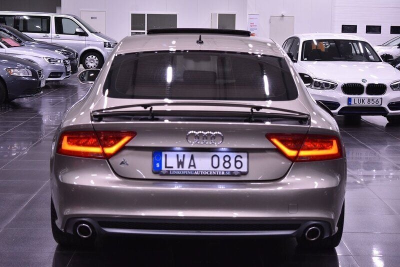 Begagnad Audi A7 Sportback S-Line 245 HK (180 kW) 2011 Ljusbrun (brun) Halvkombi
