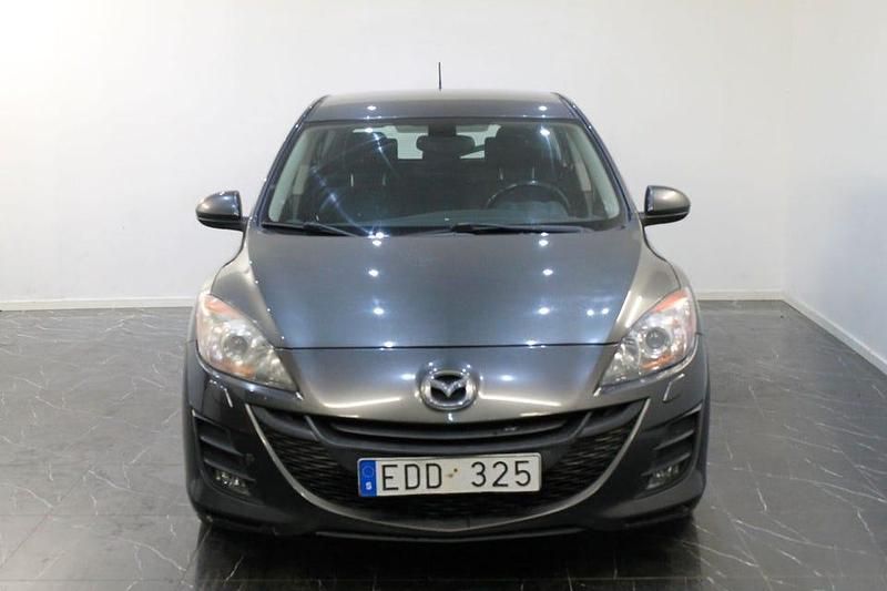 Begagnad Mazda 3 Inclusive 109 HK (80 kW) 2009 Grå Halvkombi