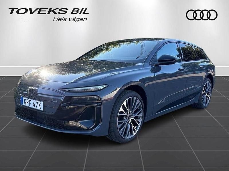 Mörkgrå (magnetgrå) Ny 2025 Audi A6 e-tron S-Line Kombi | 768 800 kr - Bild 1/4