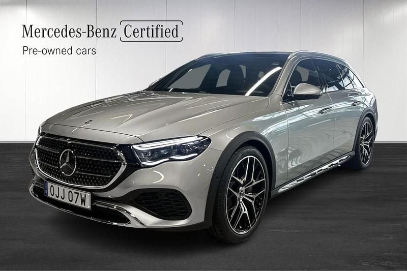 Begagnad Mercedes E300 Avantgarde Edition 2025 Silver Kombi
