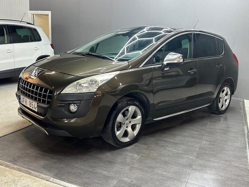 Begagnad Peugeot 3008 158 HK (116 kW) 2011 Brun Kombi
