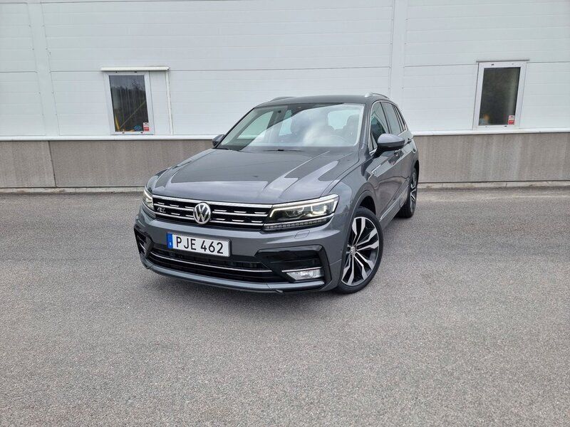 Silver Begagnad 2017 VW Tiguan R-line SUV | 206 900 kr (Marknadspris) - Bild 1/4