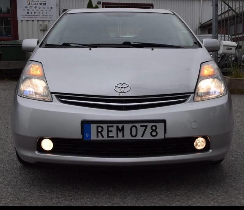Begagnad Toyota Prius 112 HK (82 kW) 2007 Halvkombi