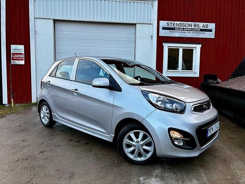 Silver Begagnad 2011 Kia Picanto Comfort Halvkombi | 59 000 kr (Marknadspris) - Bild 1/4