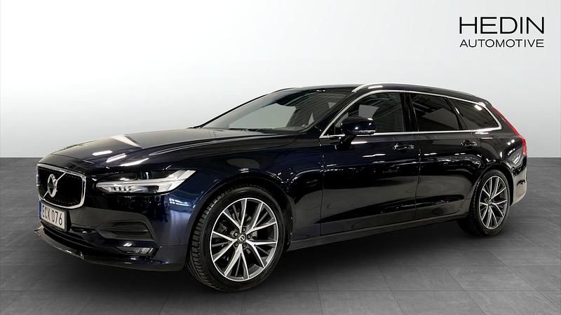 Mörkblå (blue) Begagnad 2017 Volvo V90 Business Edition Kombi | 189 900 kr (Marknadspris) - Bild 1/4