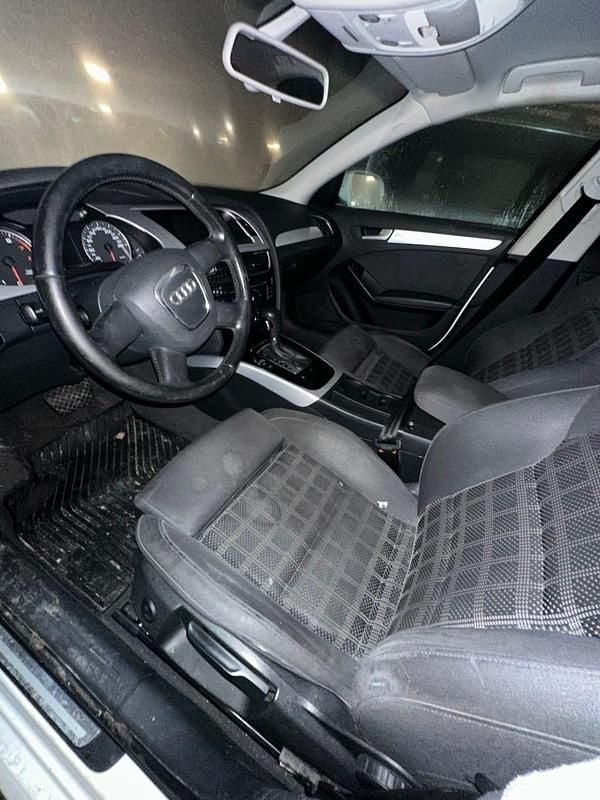 Begagnad Audi A4 160 HK (117 kW) 2011 Sedan