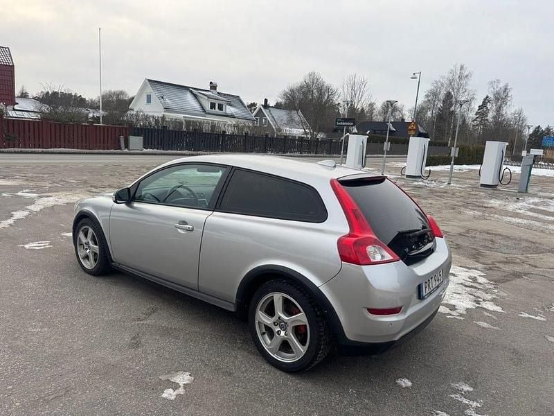 Begagnad Volvo C30 Momentum 116 HK (85 kW) 2011 Grå Halvkombi