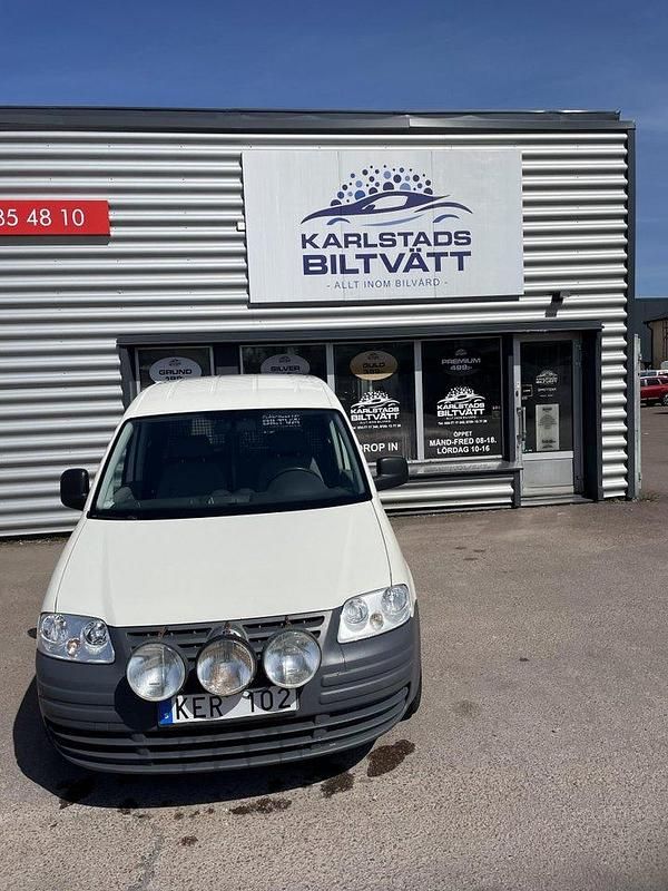 Vit Begagnad 2010 VW Caddy Minibuss | 42 000 kr (Bra pris) - Bild 1/3