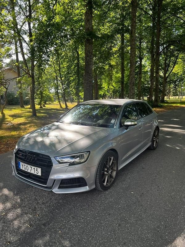 Begagnad 2017 Audi S3 | 270 000 kr - Bild 1/4