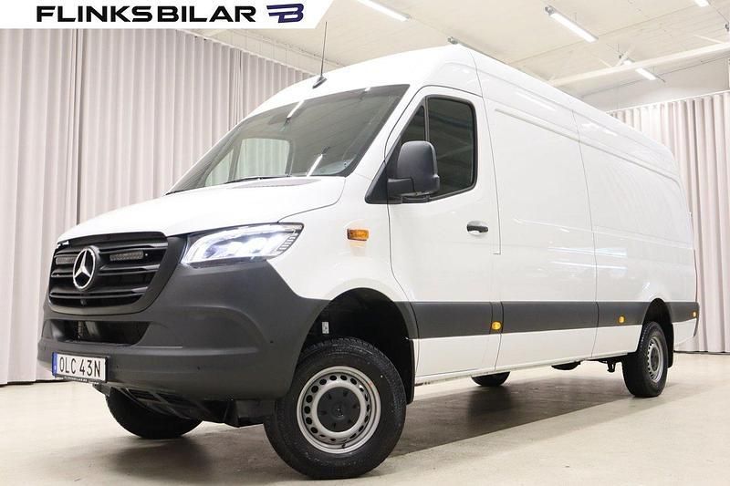 Vit Begagnad 2024 Mercedes Sprinter Van | 1 195 000 kr - Bild 1/4