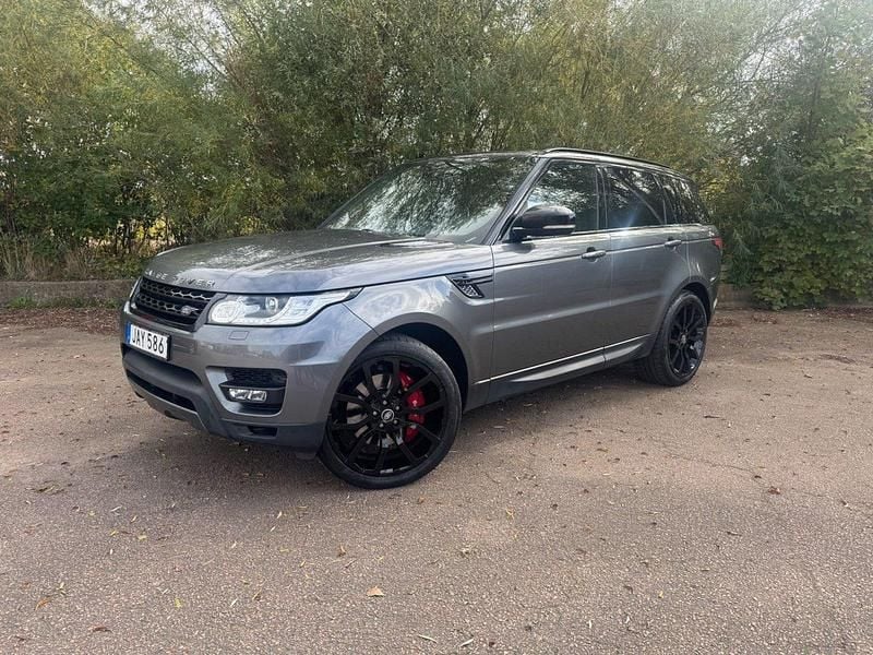 Grå Begagnad 2015 Land Rover Range Rover Sport SUV | 289 000 kr (Marknadspris) - Bild 1/4