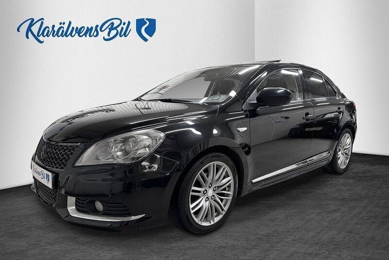 Svart Begagnad 2010 Suzuki Kizashi Sedan | 89 900 kr - Bild 1/4