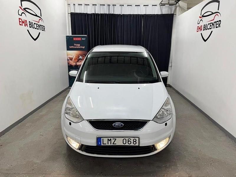 Begagnad Ford Galaxy 140 HK (102 kW) 2009 Vit Minibuss