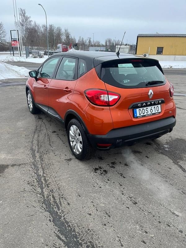 Begagnad Renault Captur 120 HK (88 kW) 2014 SUV
