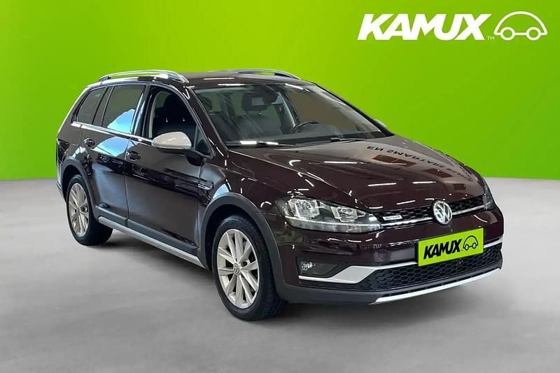 Svart Begagnad 2017 VW Golf Alltrack Kombi | 184 800 kr (Marknadspris) - Bild 1/4