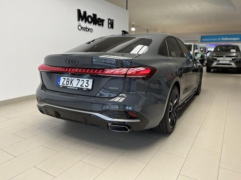 Ny Audi A5 Edition .1 367 HK (269 kW) 2025 Magnetgrå Sedan