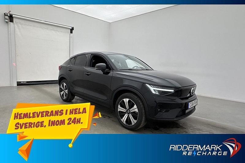 Svart Begagnad 2022 Volvo C40 Ultimate SUV | 359 700 kr (Marknadspris) - Bild 1/3