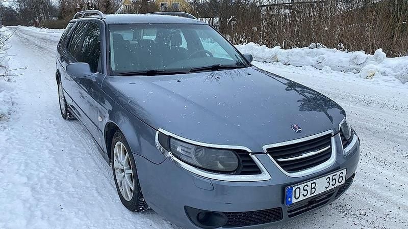 Begagnad Saab 9-5 Vector 185 HK (136 kW) 2007 Grå Kombi