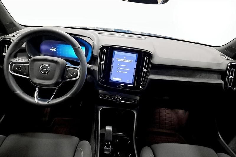 Begagnad Volvo XC40 Single Motor 175 kW (238 HK) 2023 Blå SUV