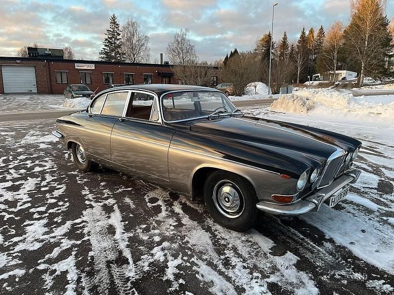 Begagnad Jaguar 420 1970 Sedan