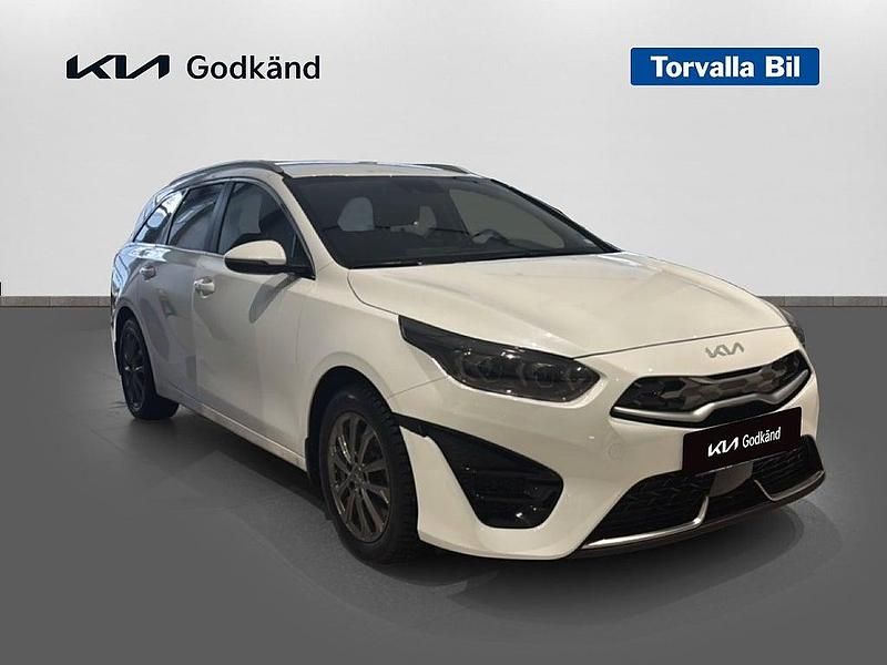 Begagnad Kia Ceed Sportswagon Advance 141 HK (103 kW) 2023 Vit Kombi