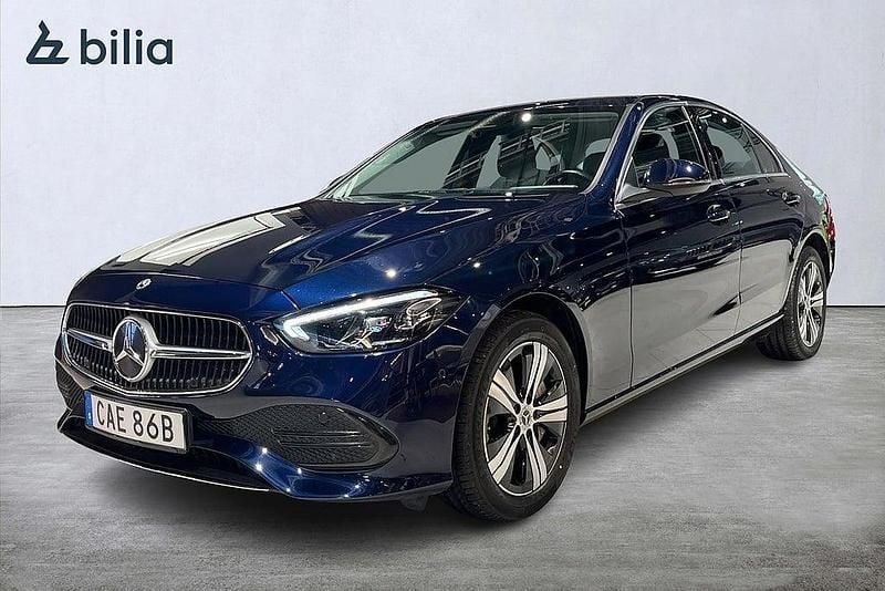 Begagnad Mercedes C300e 204 HK (150 kW) 2022 Mörkblå Sedan