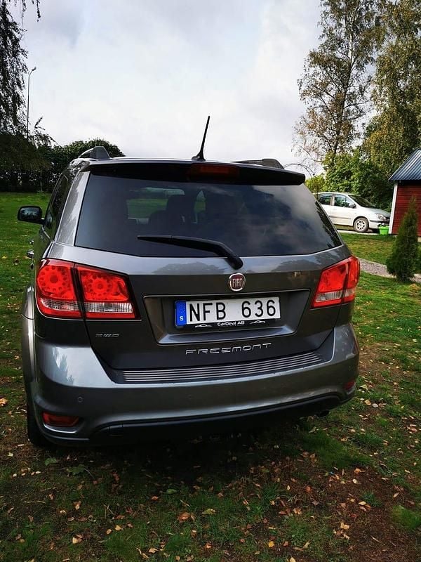 Begagnad Fiat Freemont 170 HK (125 kW) 2013 SUV