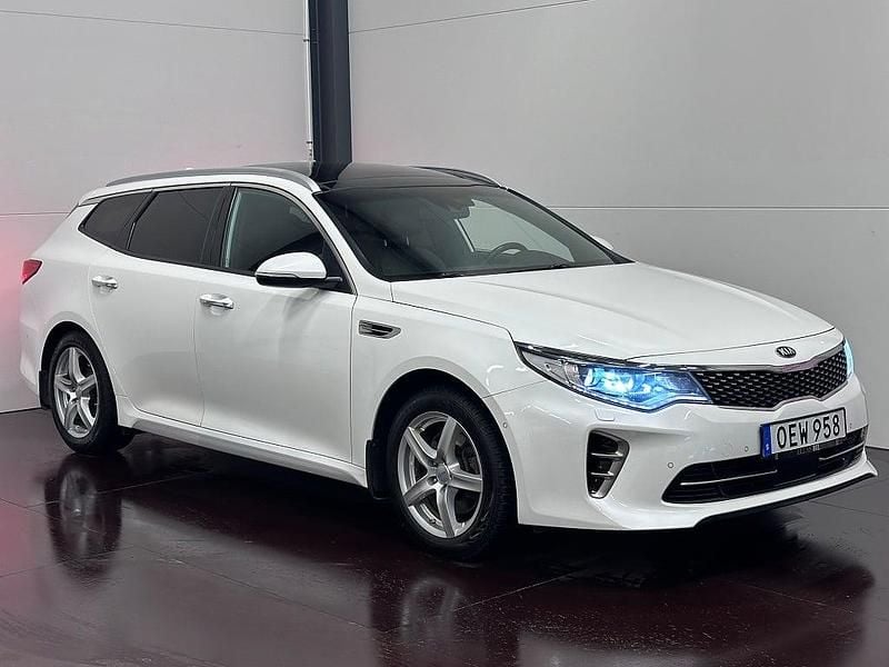 Begagnad Kia Optima GT-Line 141 HK (103 kW) 2016 Vit Kombi