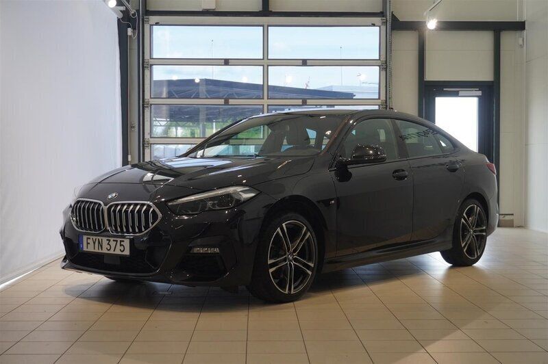 Okänd Begagnad 2021 BMW 218 M Sport Sportkupé | 299 800 kr (Marknadspris) - Bild 1/4