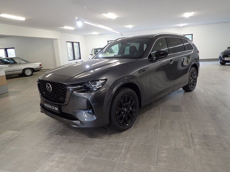 Grå Ny 2024 Mazda CX-80 Homura-Line SUV | 649 000 kr (Marknadspris) - Bild 1/4