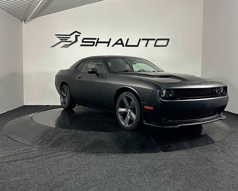 Begagnad Dodge Challenger 309 HK (227 kW) 2015 Vit Sportkupé