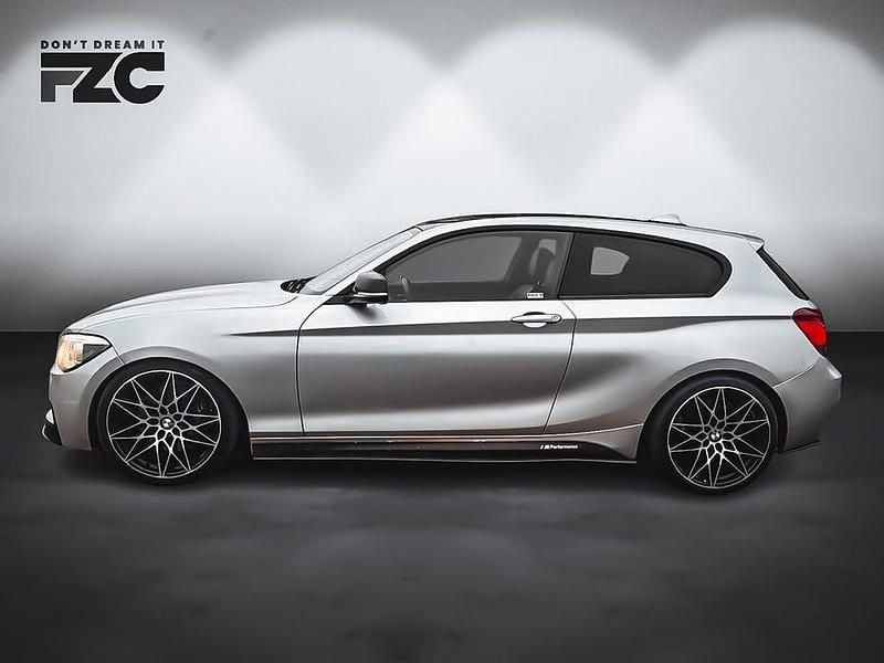 Begagnad BMW M135 320 HK (235 kW) 2013 Silver Halvkombi