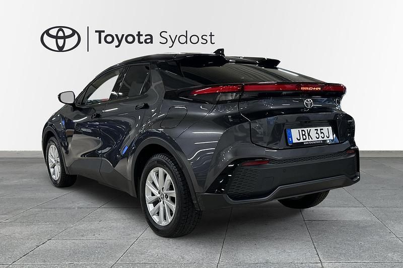 Begagnad Toyota C-HR Executive 226 HK (166 kW) 2024 Mörkgrå SUV
