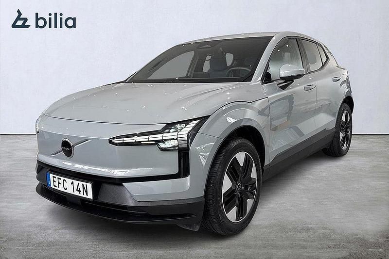 Grå Begagnad 2024 Volvo EX30 Single Motor SUV | 329 900 kr - Bild 1/3