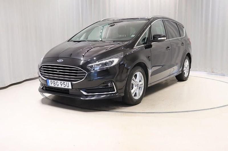 Begagnad Ford S-MAX S 150 HK (110 kW) 2020 Svart Minibuss