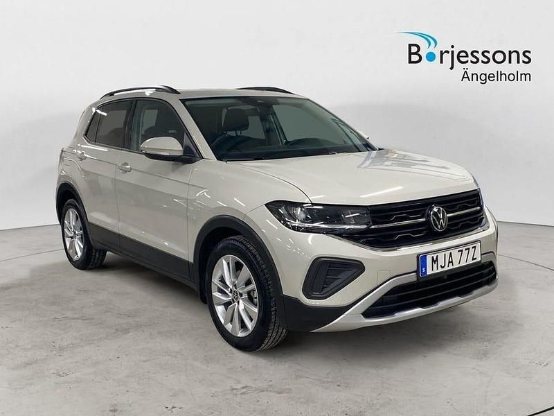 Ljusgrå Begagnad 2024 VW T-Cross SUV | 209 000 kr (Marknadspris) - Bild 1/4