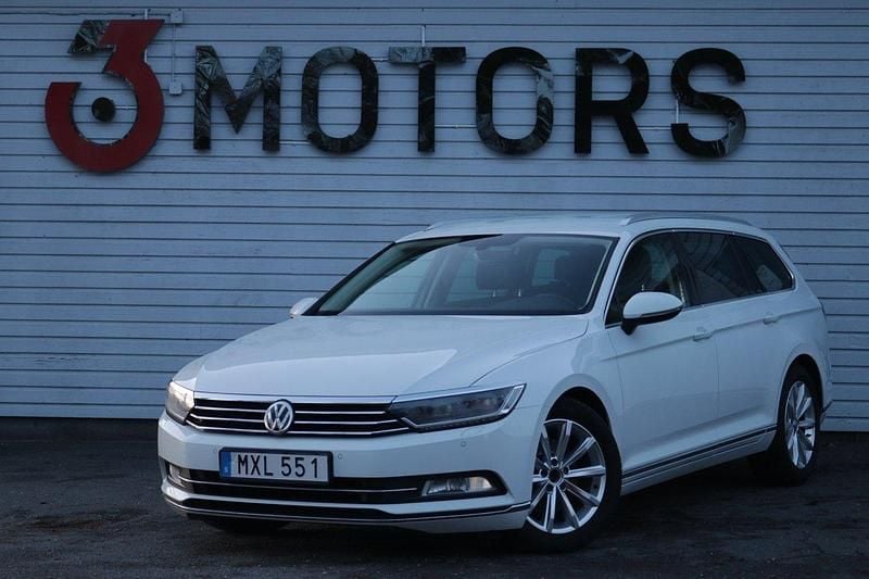 Vit Begagnad 2016 VW Passat Kombi | 169 900 kr (Bra pris) - Bild 1/4