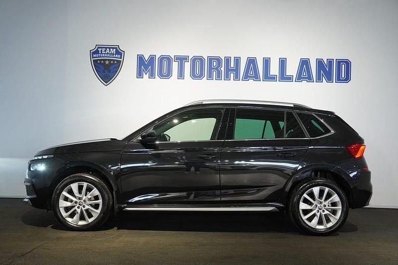 Begagnad Skoda Kamiq Style 112 HK (82 kW) 2023 Svart SUV