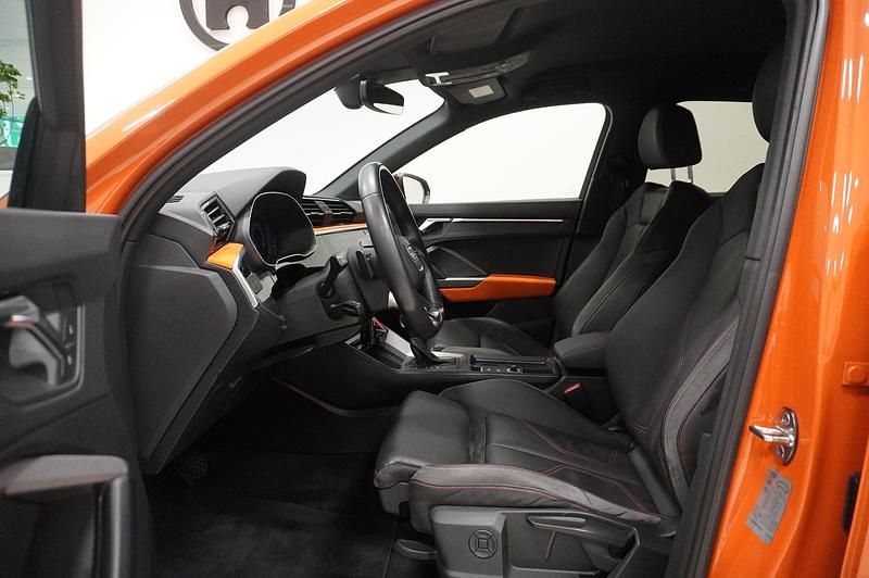 Begagnad Audi Q3 S-Line 150 HK (110 kW) 2018 Orange SUV