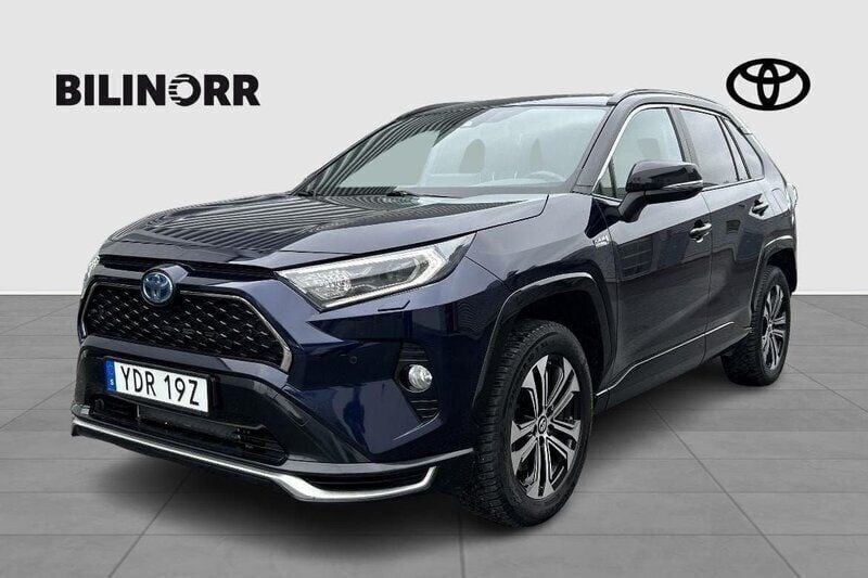 Blå Begagnad 2021 Toyota RAV4 Hybrid SUV | 399 500 kr (Lite dyr) - Bild 1/3