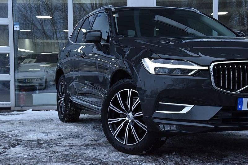 Begagnad Volvo XC60 Inscription 197 HK (144 kW) 2020 Grå SUV