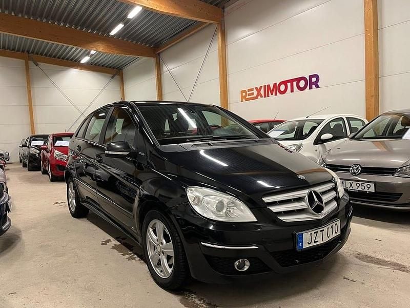 Begagnad Mercedes B170 116 HK (85 kW) 2009 Svart Minibuss