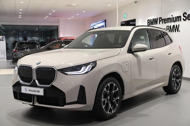 Grå Ny 2026 BMW X3 M Sport SUV | 659 000 kr - Bild 1/3