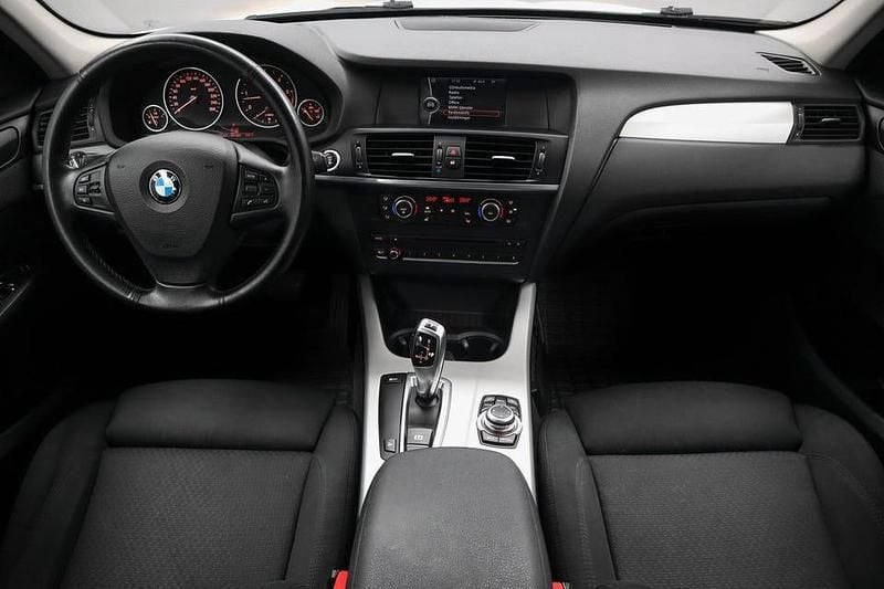 Begagnad BMW X3 259 HK (190 kW) 2011 Vit SUV