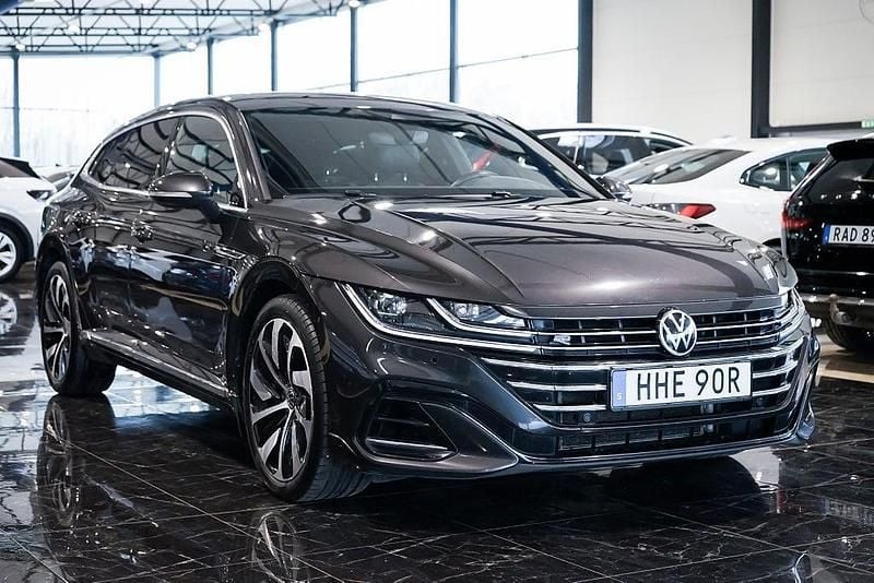 Begagnad VW Arteon R-line 200 HK (147 kW) 2021 Grå Kombi