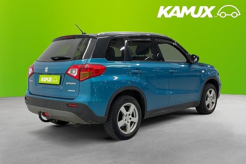 Begagnad Suzuki Vitara GL 120 HK (88 kW) 2015 Grön SUV