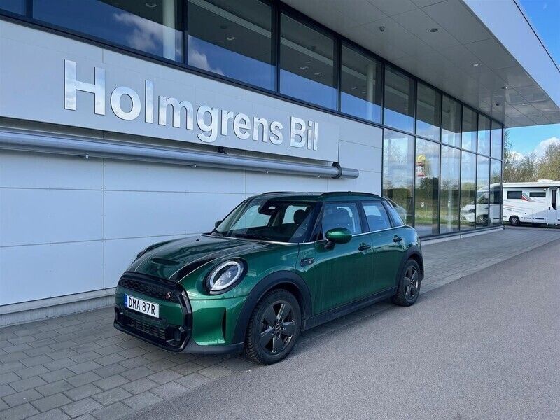 Okänd Begagnad 2023 Mini Cooper S Halvkombi | 289 500 kr - Bild 1/4